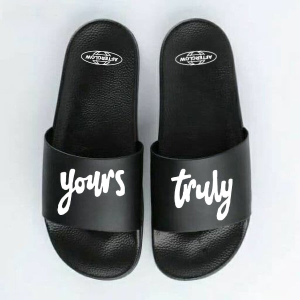 YOURS TRULY SLIDEON BLACK